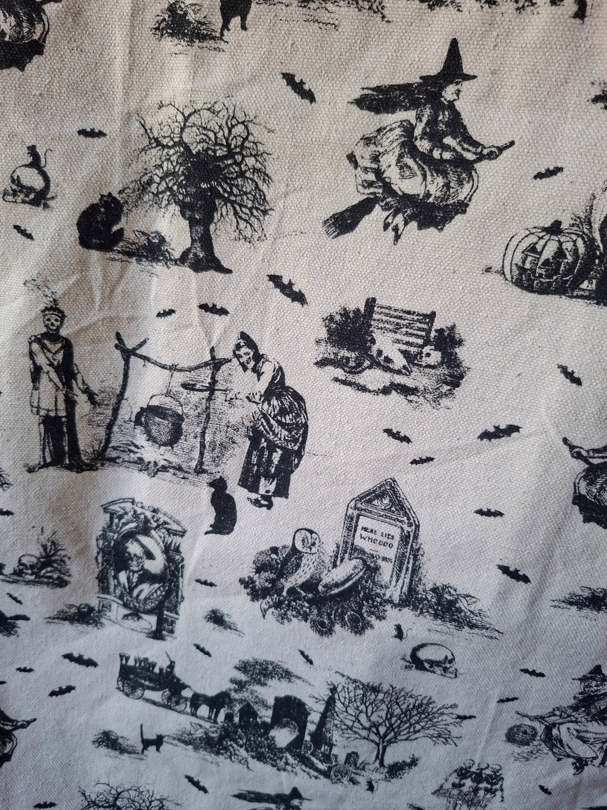 Le Tote Bag